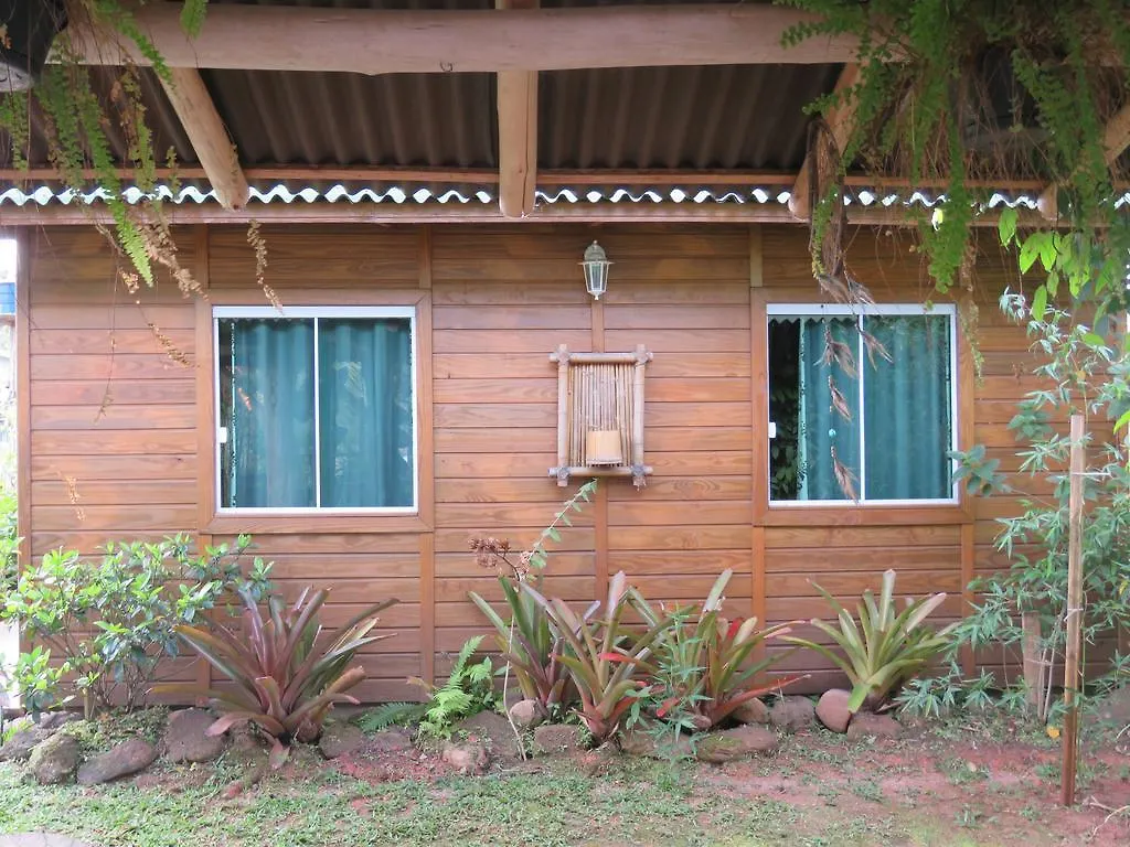 Vila Equilíbrio Natural Bombinhas 0*,  Brasil